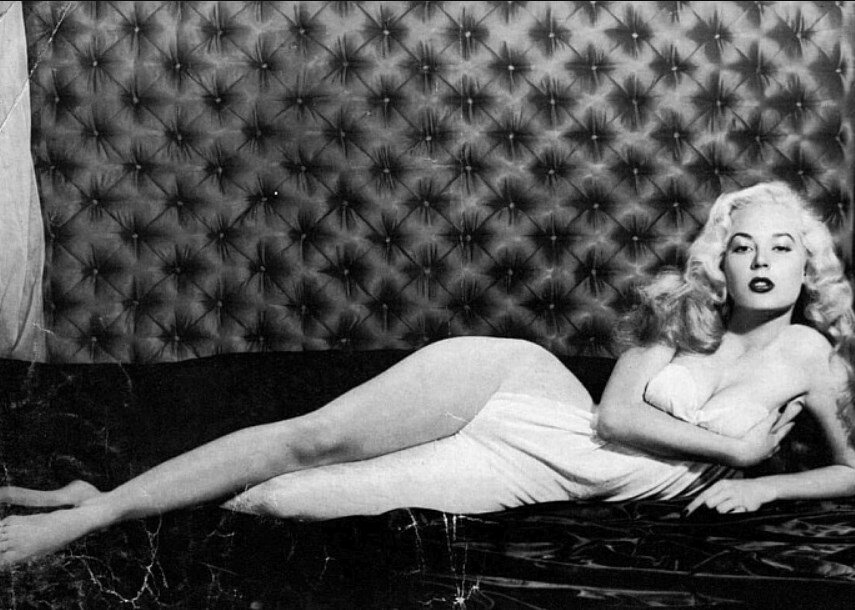 Вечно молодая Бетти Бросмер: обладательница лучшей фигуры XX века. Та, что была до Мерилин Монро