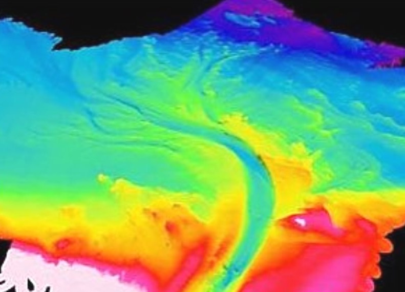 Специалисты обнаружили подводную реку с водопадами в Черном море, которая течет под водой