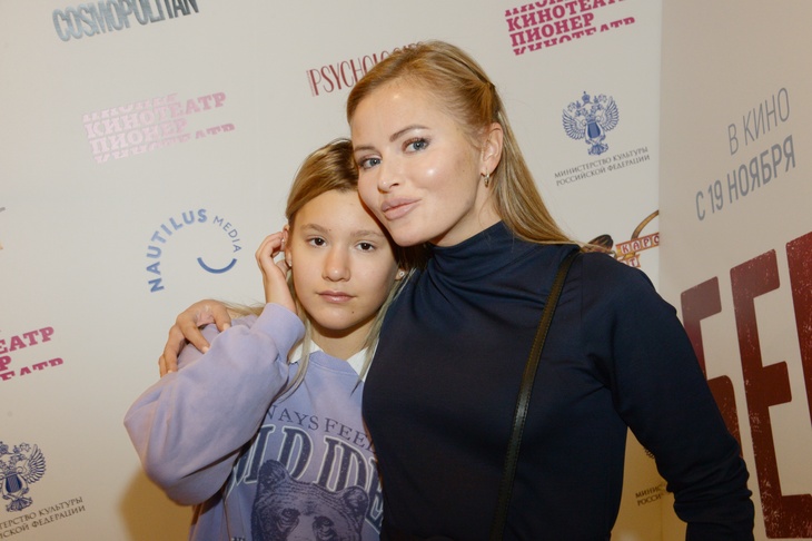 Дана Борисова насчитала на теле 14-летней дочери 150 шрамов
