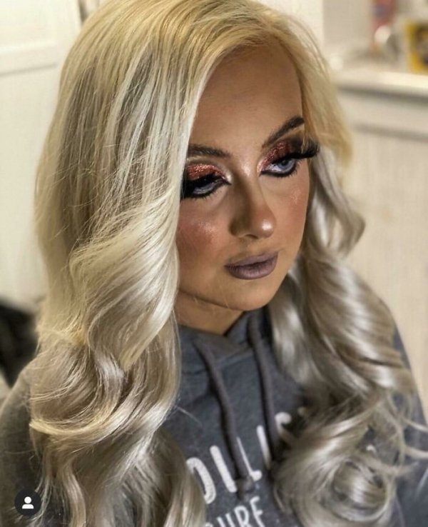 Веки не в силах выдержать такой груз